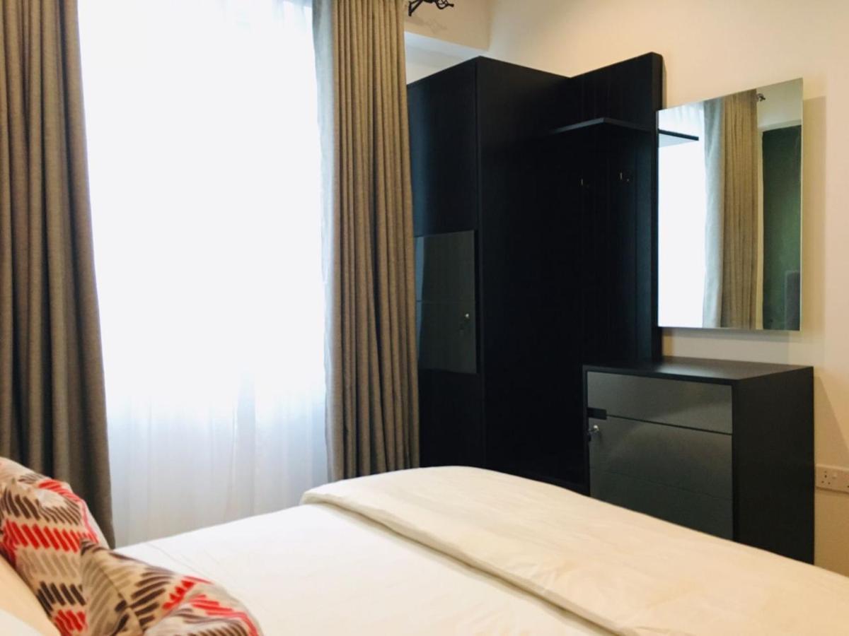 The Greens Luxury Apartment นูวาราเอลิยา ภายนอก รูปภาพ