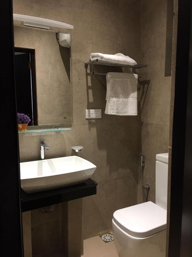 The Greens Luxury Apartment นูวาราเอลิยา ภายนอก รูปภาพ